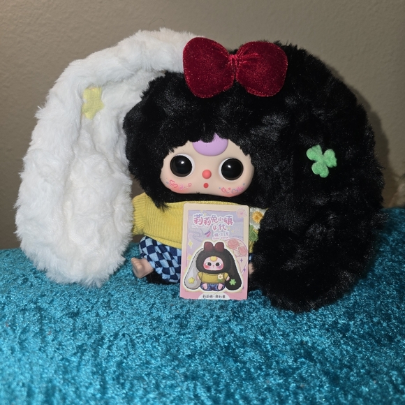 Other - Baby Three Lily Rabbit Town Series V4 - Oliver